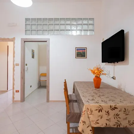 Casa Rosa Guerriera 度假居 加拉托内